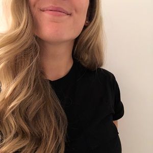 Meet your Posher, Samantha